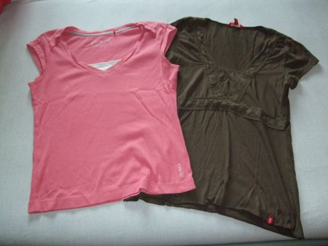 rosa T-Shirt von esprit- Gr??e M- 3 Euro--khaki T-Shirt von edc- Gr??e M- h?bscher H?kelrand, leichte Waschspuren- 3 Euro